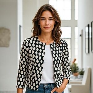 East 5th | 3 Quarter Inch Sleeve Black & White Print Blazer Size Medium
